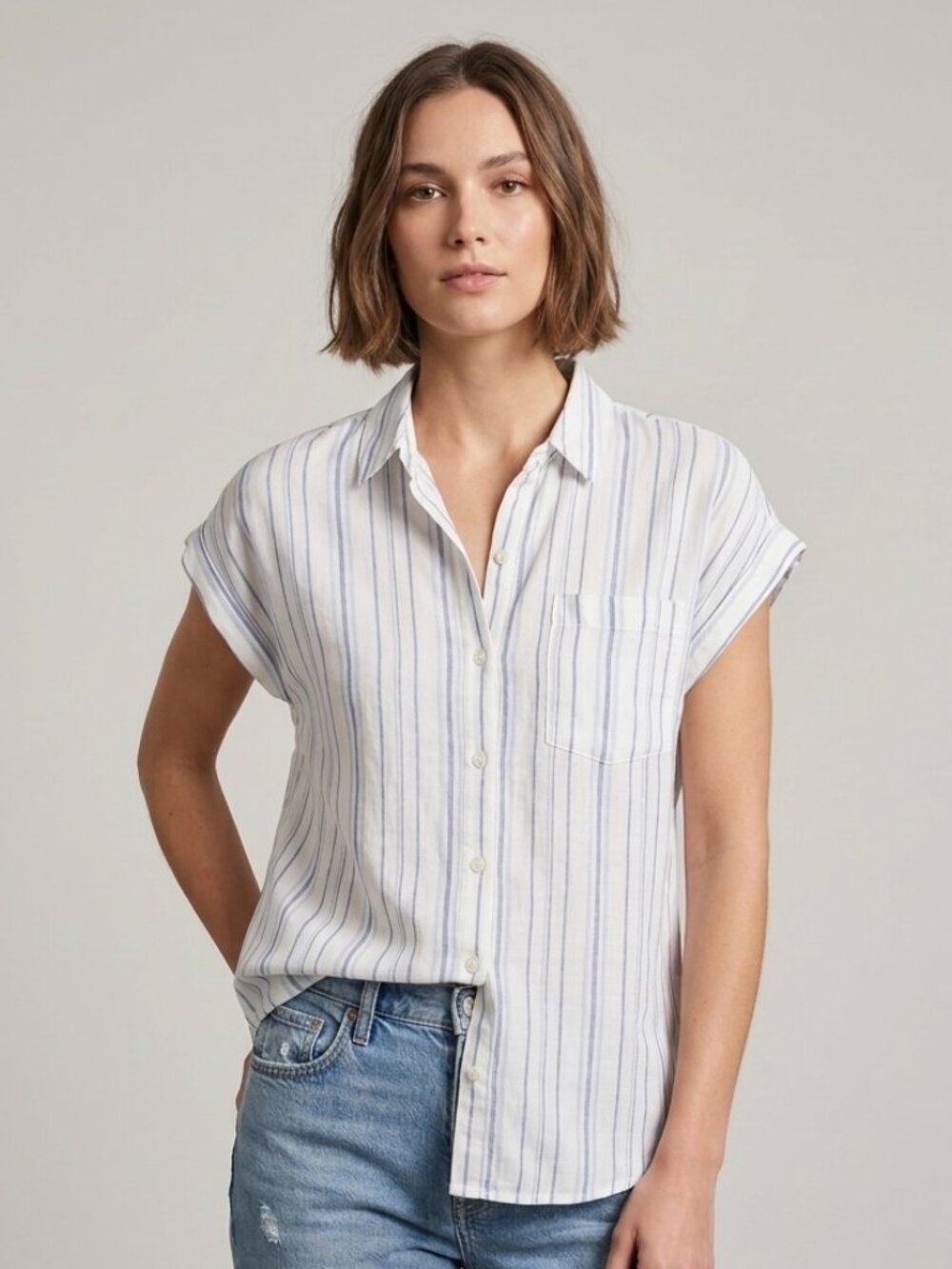 Olive & Oak Button Down Short Sleeve Blouse White Blue Nautical Preppy Top Small